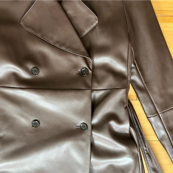 Brown Leather Trench Coat - Picture 7 of 8